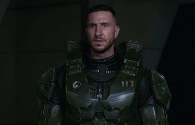 Still frame from the Halo TV series showing the Master Chief without his helmet.
