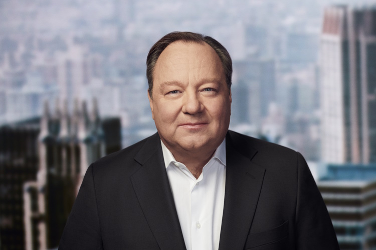 Former Paramount CEO Bob Bakish in an official portrait.