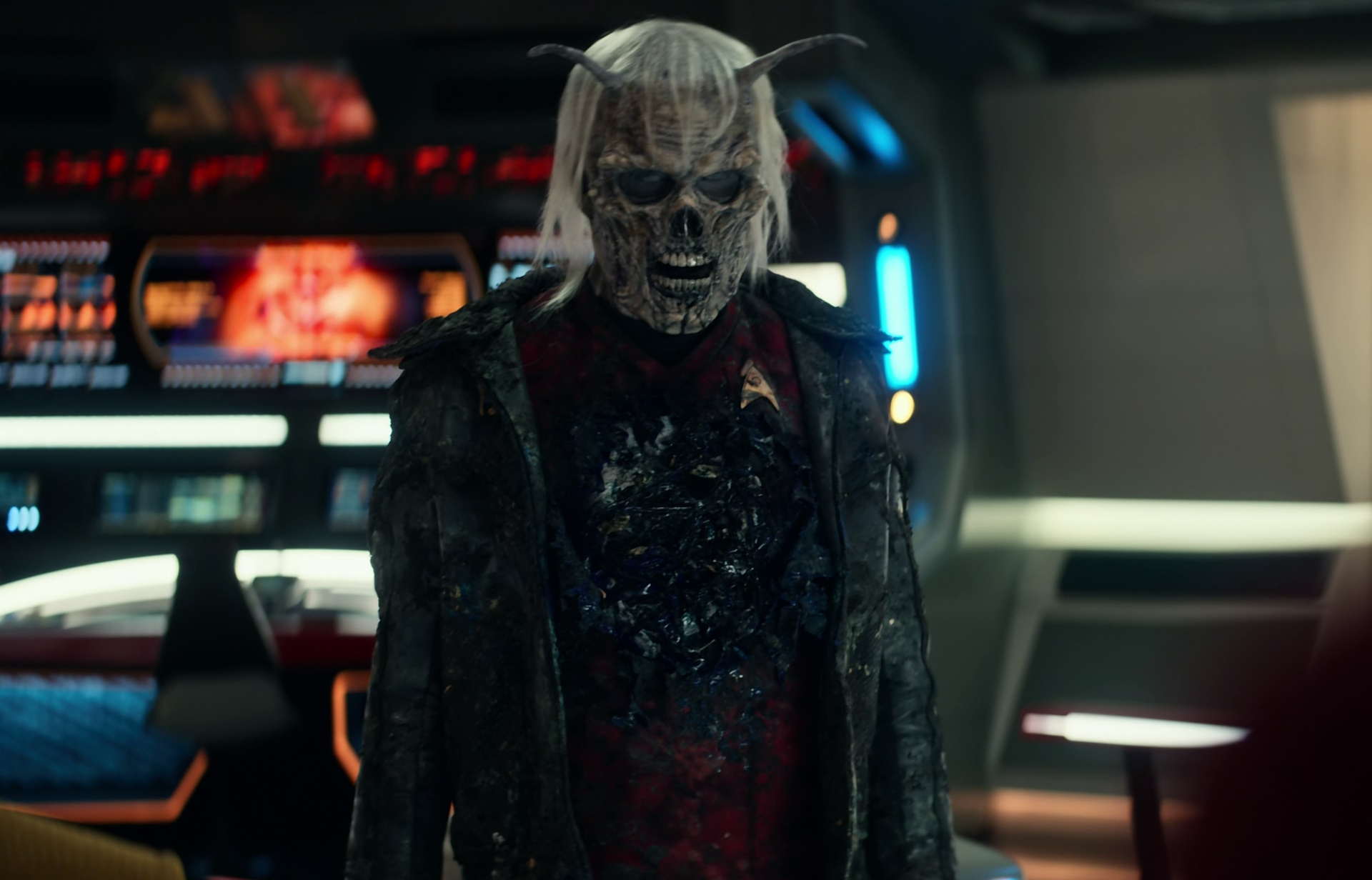 Still frame from Star Trek: Strange New Worlds showing Hemmer as a zombie.