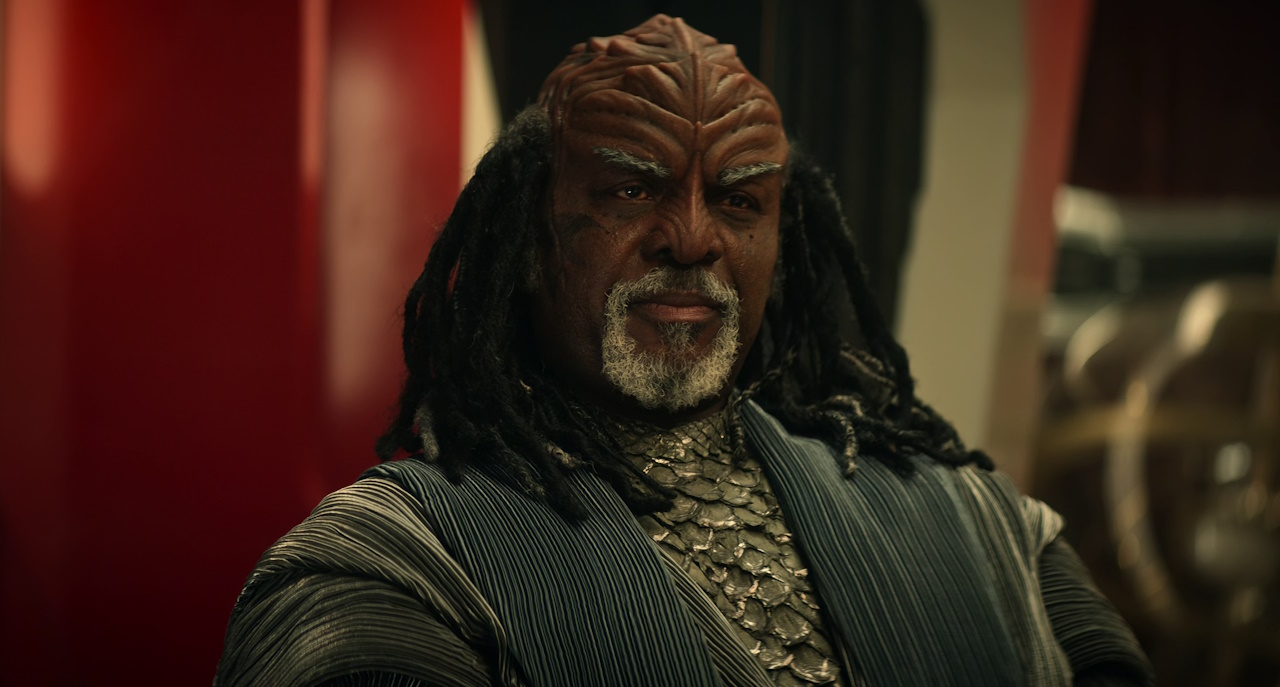 Still frame from Star Trek: Strange New Worlds Season 2 (2023) showing Ambassador Rah.
