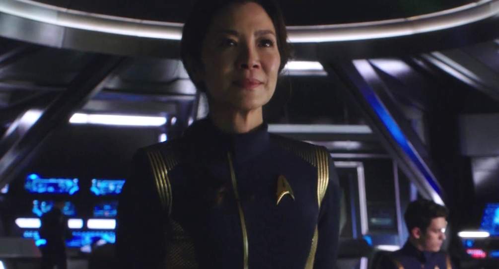 Still frame from Star Trek: Discovery showing Georgiou on the bridge of her ship.
