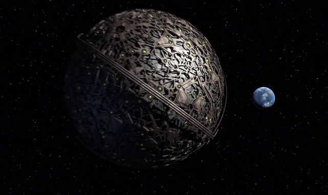 Still frame from Star Trek: Enterprise Season 3 showing the Xindi weapon arriving at Earth.