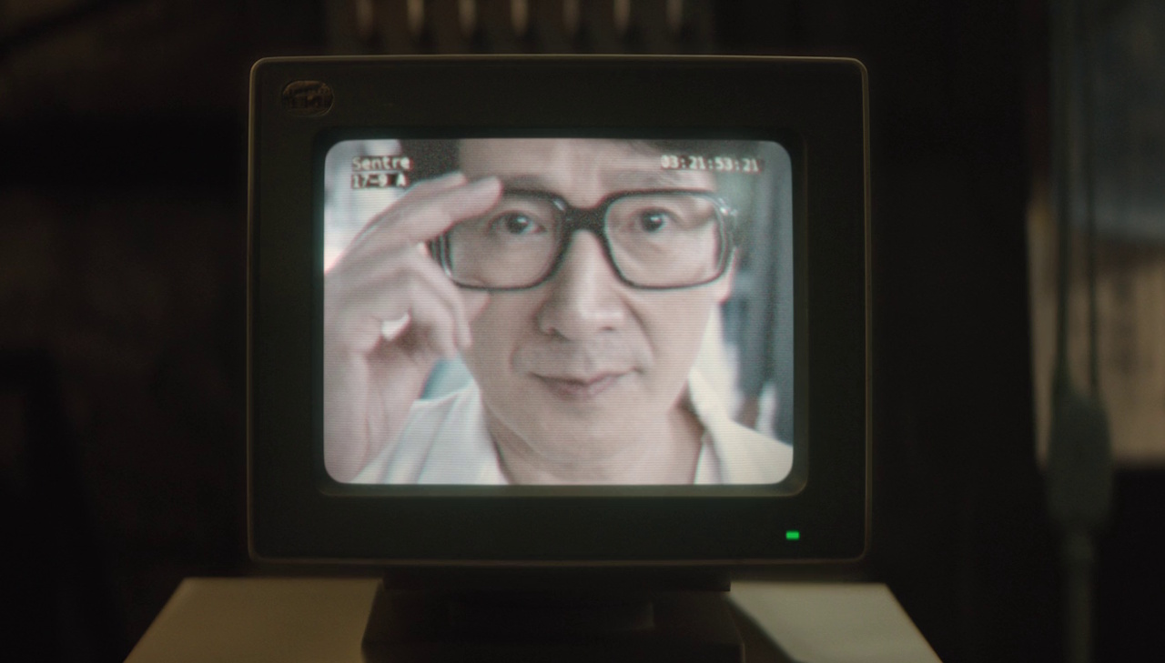 Still frame from The Electric State (2025) showing Dr Amherst on a monitor.