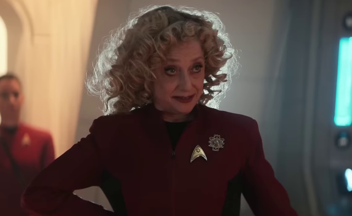 Still frame from the Star Trek: Strange New Worlds Season 3 trailer showing Pelia with her hand on her hip.
