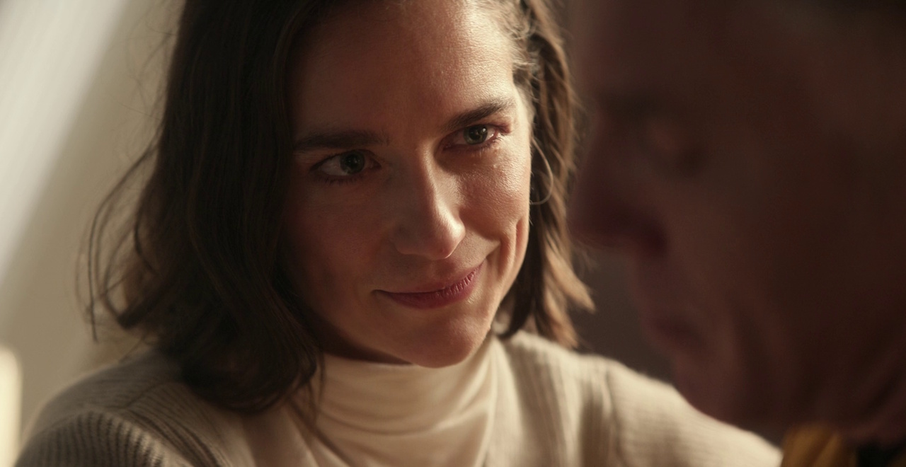 Still frame from Star Trek: Strange New Worlds 3x02 Wedding Bell Blues showing Captain Batel.