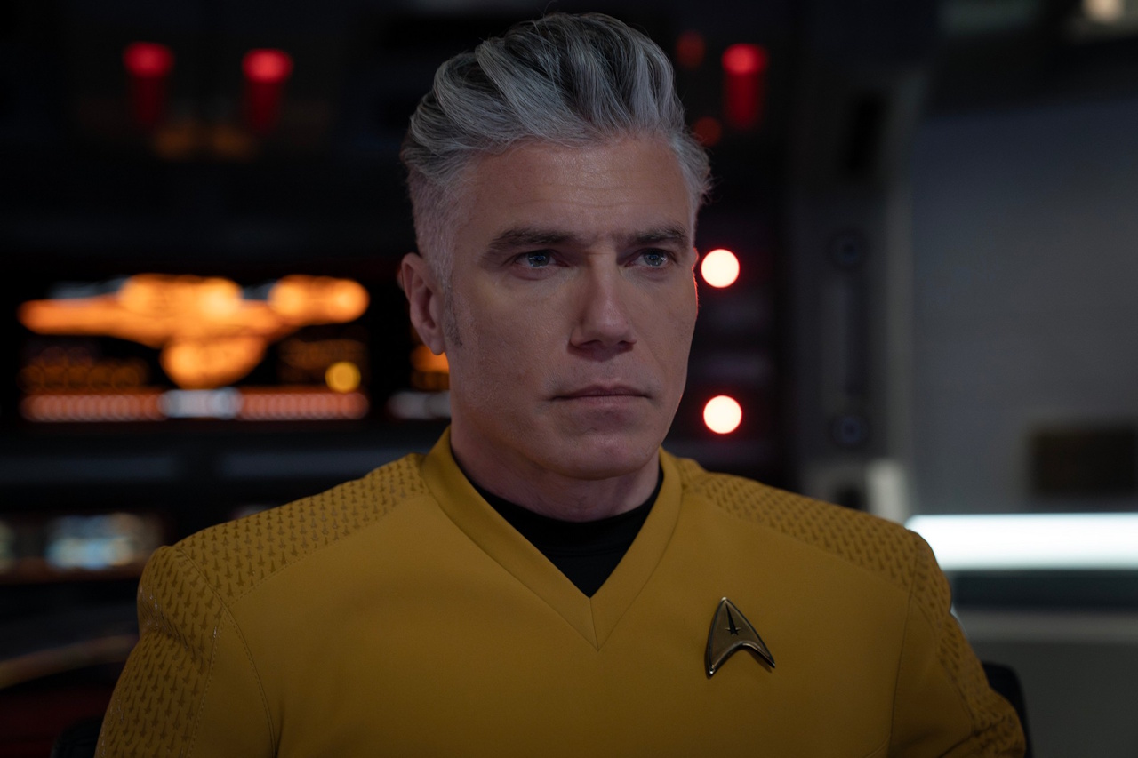 Promo photo for Strange New Worlds 3x07 What Is Starfleet? showing Capt. Pike.