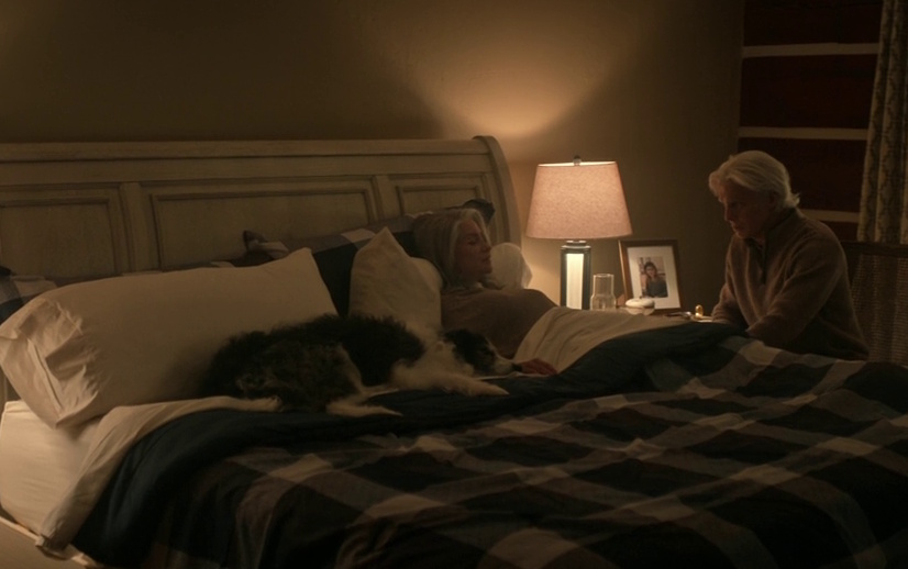 Still frame from Star Trek: Strange New Worlds 3x10 (New Life and New Civilizations) showing Captain Batel on her "deathbed" in her fantasy life.