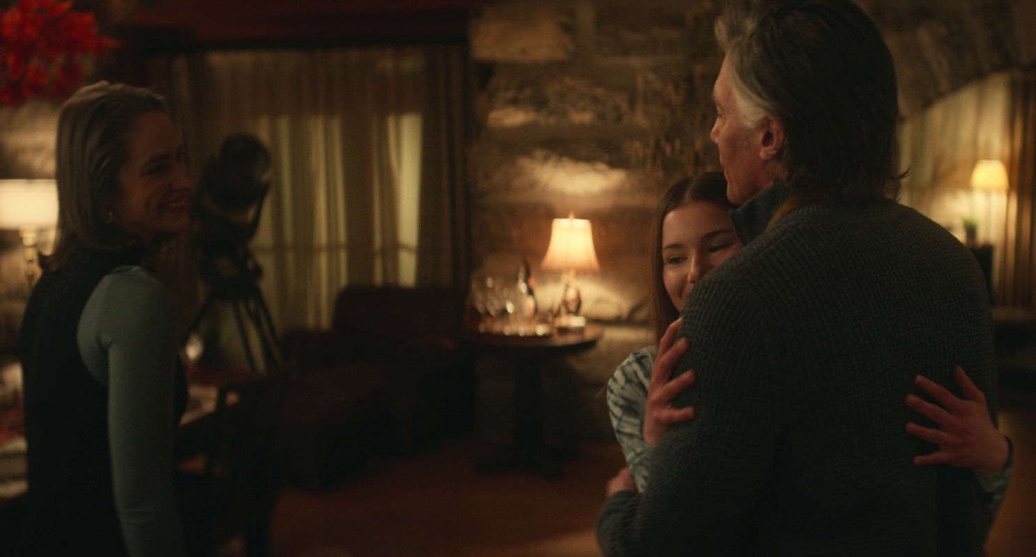 Still frame from Star Trek: Strange New Worlds 3x10 (New Life and New Civilizations) showing Pike with his family in the fantasy life.