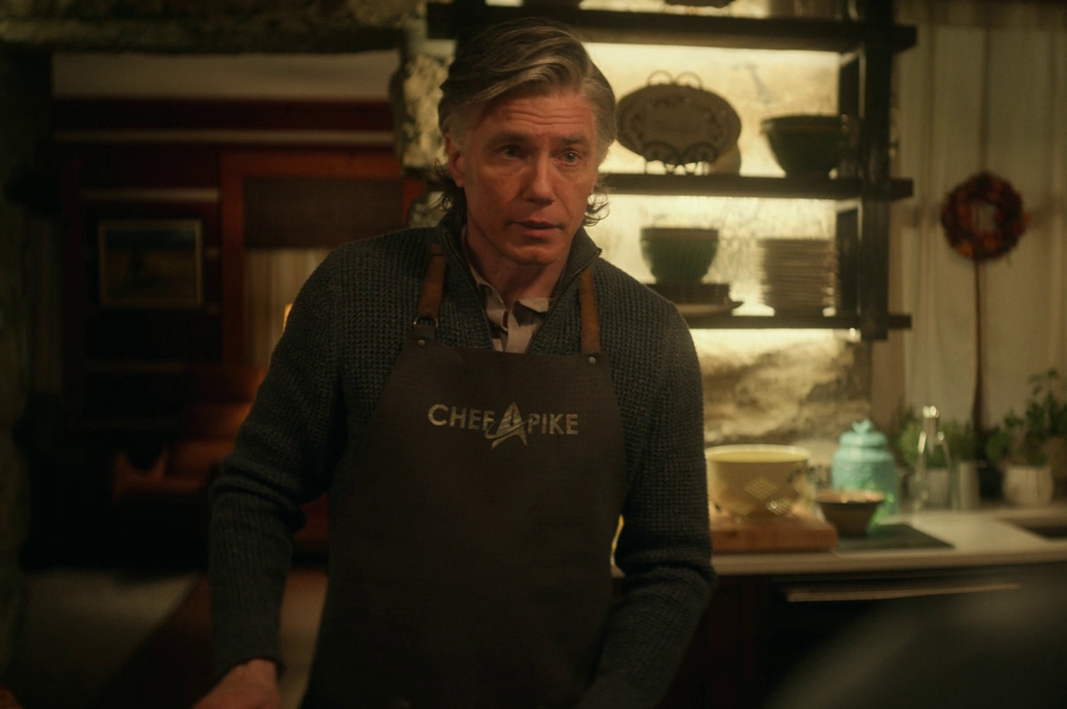 Still frame from Star Trek: Strange New Worlds 3x10 (New Life and New Civilizations) showing an older Pike in the fantasy life.