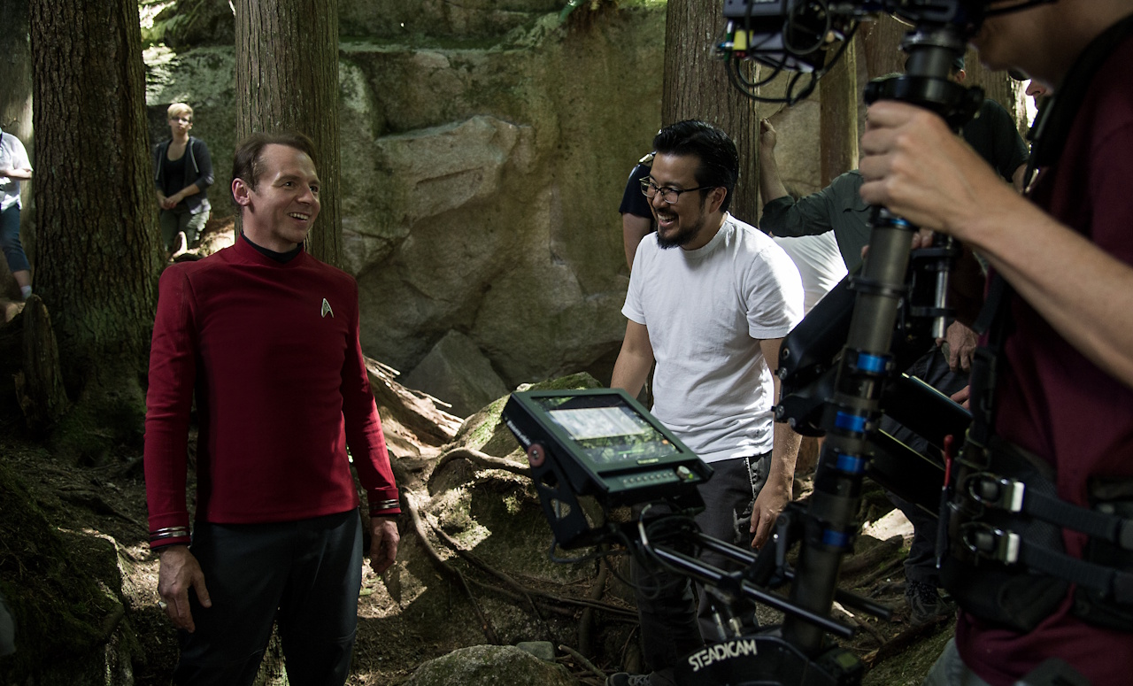 Behind-the-scenes photo from Star Trek Beyond showing Simon Pegg, Justin Lin, and others.