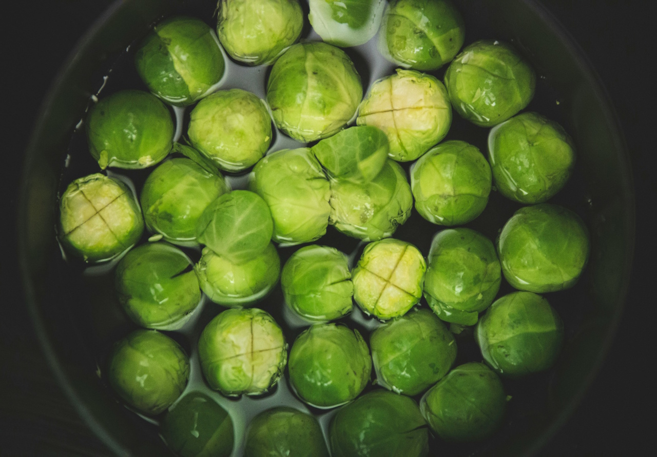 Stock photo of Brussels sprouts in a pan.