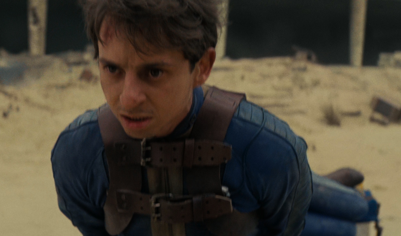 Still frame from Fallout S2 showing Norm.