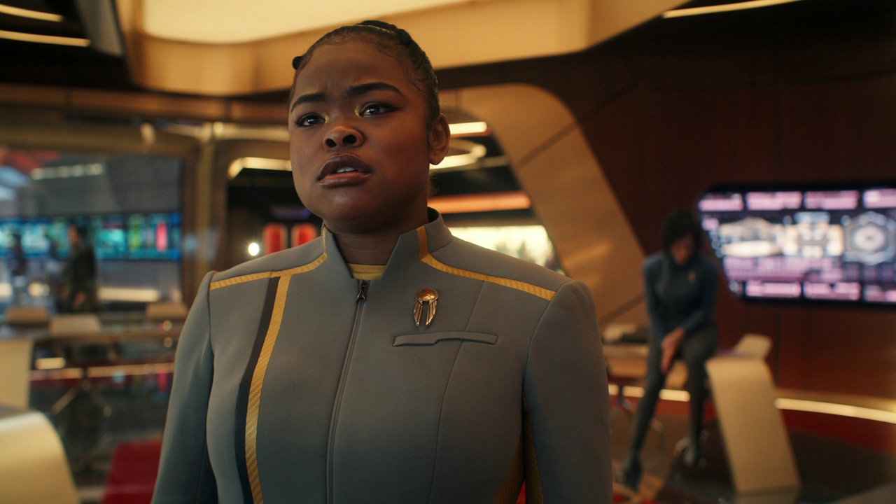 Still frame from Star Trek SFA 1x05 showing Sam.