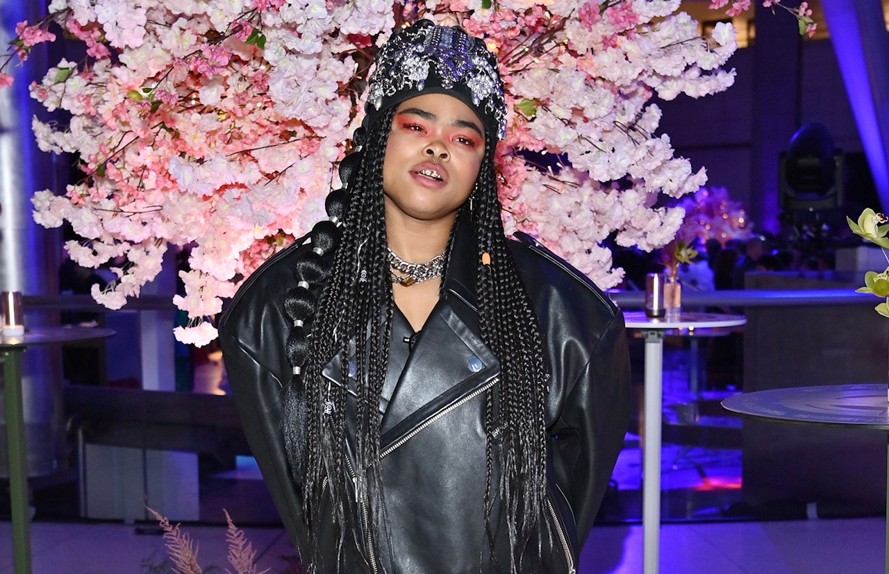 Photo from the Star Trek SFA premiere of Kerrice Brooks.