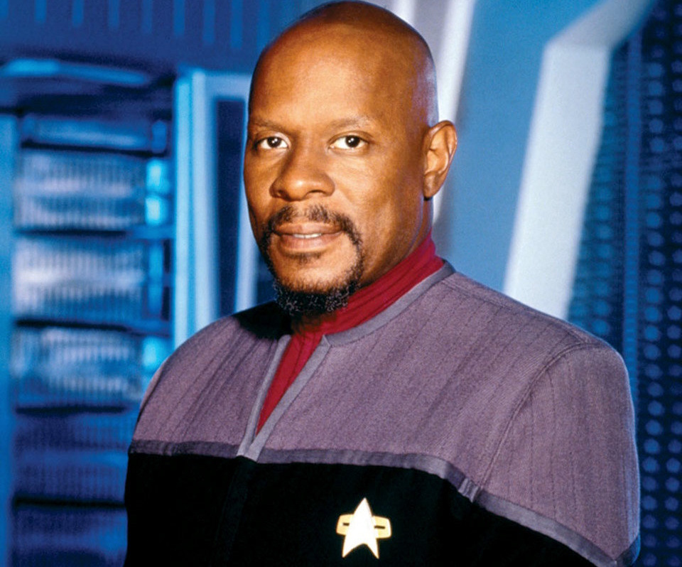 Publicity photo of Avery Brooks as Captain Sisko.