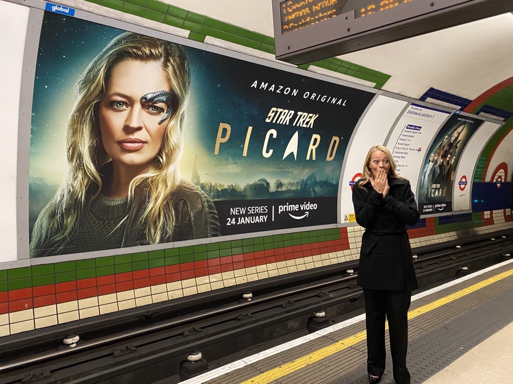 Promo photo for Star Trek Picard S1 showing Jeri Ryan