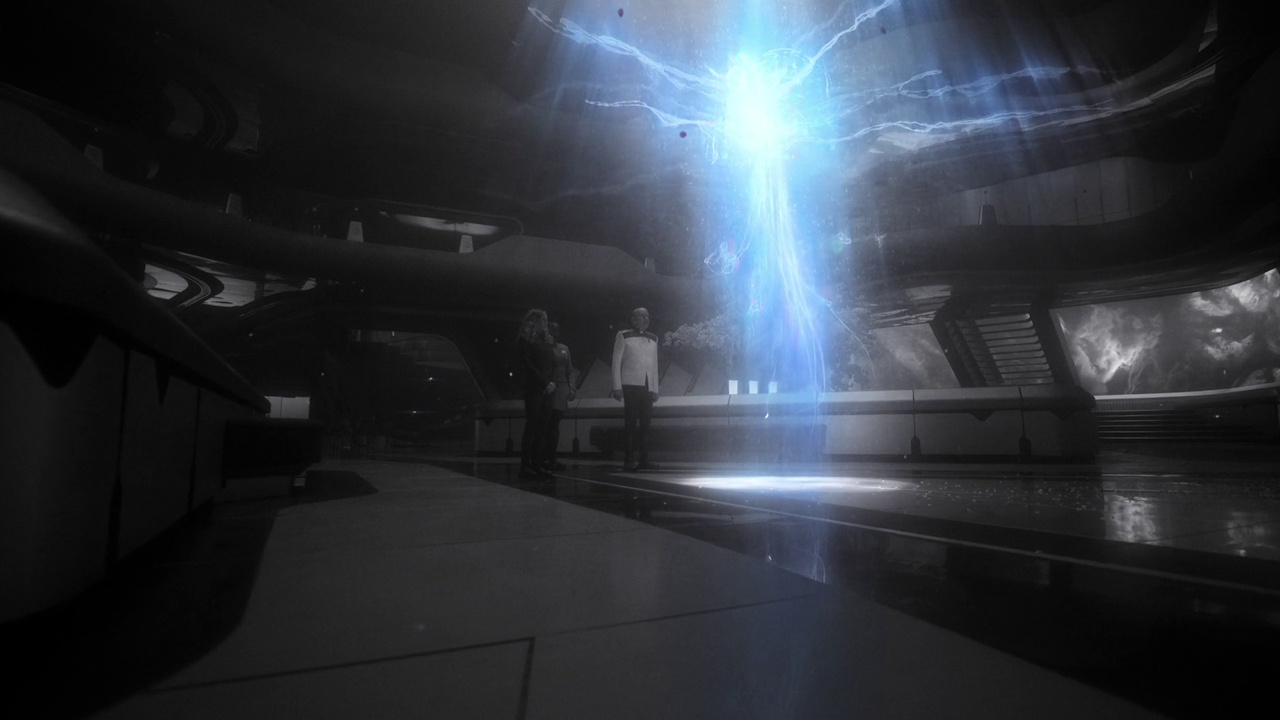 Still frame from Star Trek SFA 1x08 showing Kasq