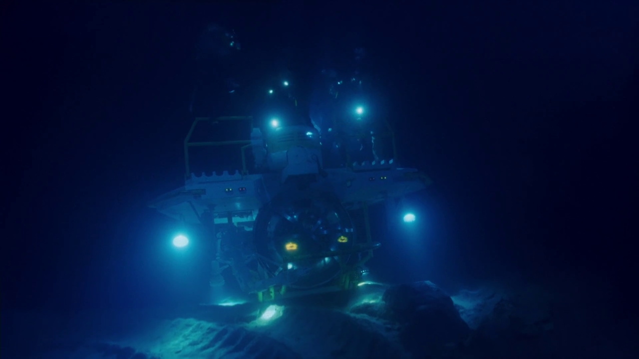 Still frame from The Abyss showing a submersible