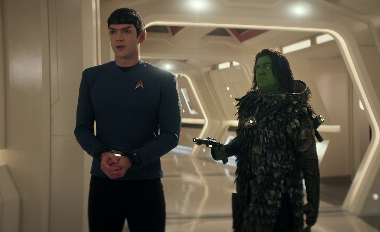 Still frame from Star Trek SNW 4x05 showing Spock captured by an Orion pirate
