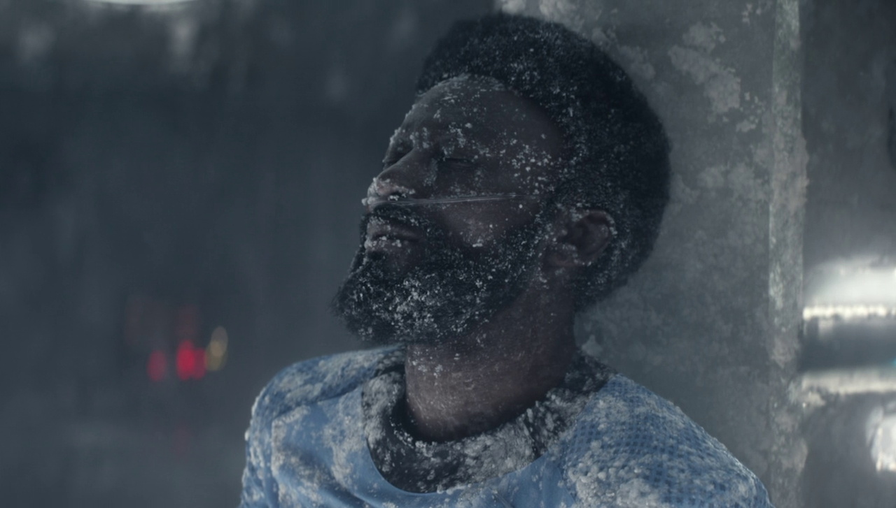 Still frame from Star Trek SNW 4x06 showing Dr M'Benga frozen