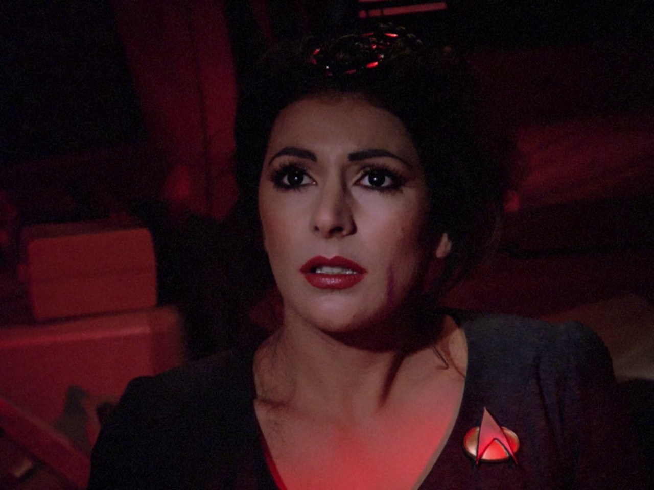 till frame from Star Trek TNG 1x22 showing Troi