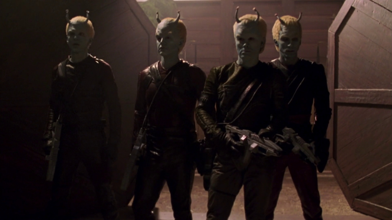 Still frame from Star Trek ENT 1x07 showing Andorians