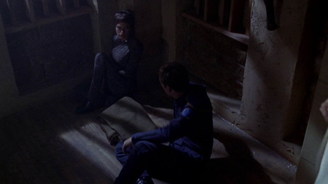 Still frame from Star Trek ENT 1x07 showing T'Pol, Archer, and a blanket