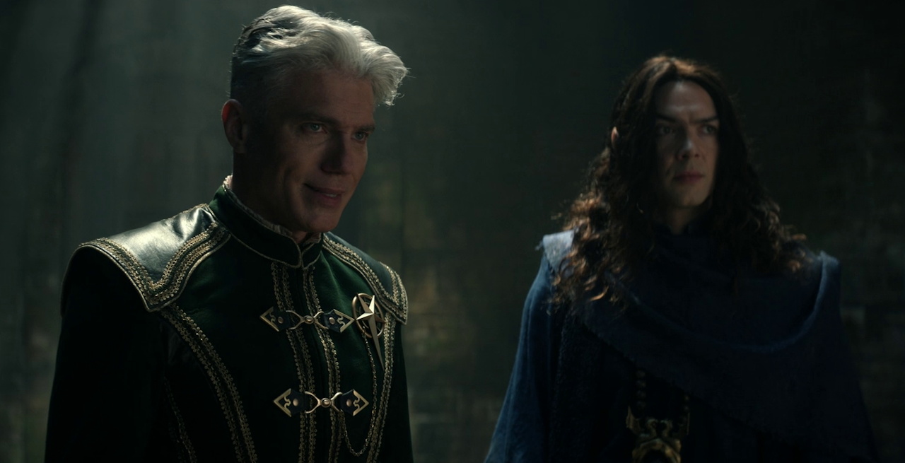 Still frame from Star Trek SNW 4x09 showing Pike and Spock in the dungeon