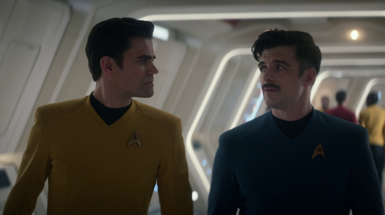 Still frame from Star Trek SNW 4x08 showing Jim and Sam Kirk