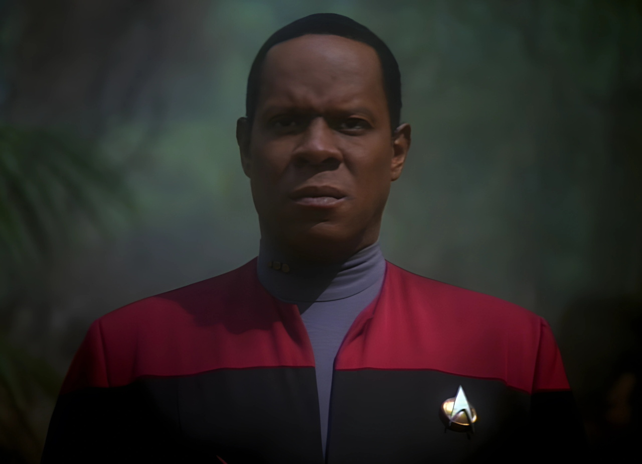 (AI upscaled) still frame from Star Trek DS9 2x21 showing Sisko