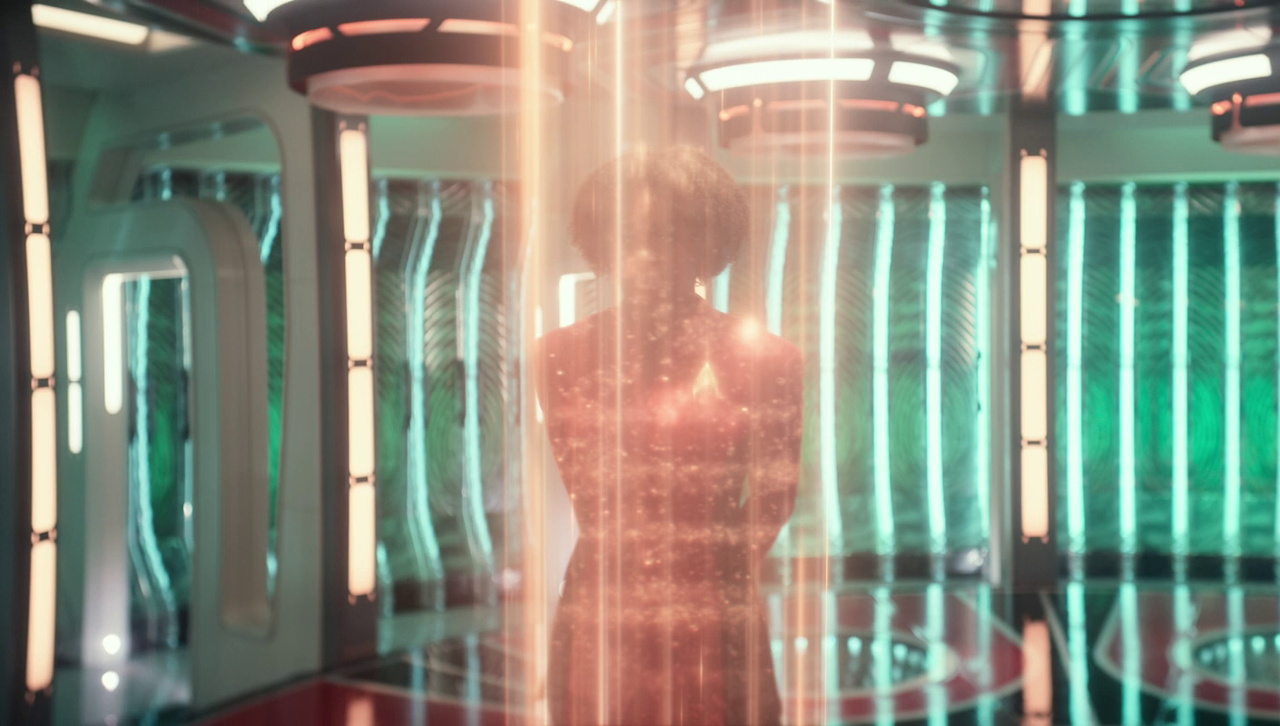 Still frame from Star Trek SNW 4x10 showing Uhura beaming in
